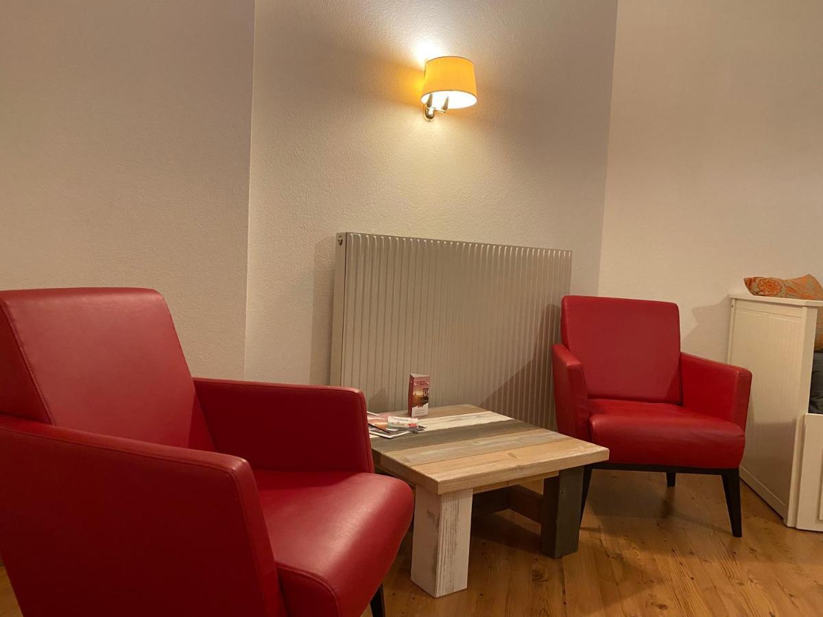 Haus Rs Apartment Ебен им Понгау Екстериор снимка