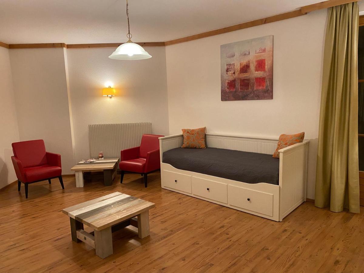 Haus Rs Apartment Ебен им Понгау Екстериор снимка